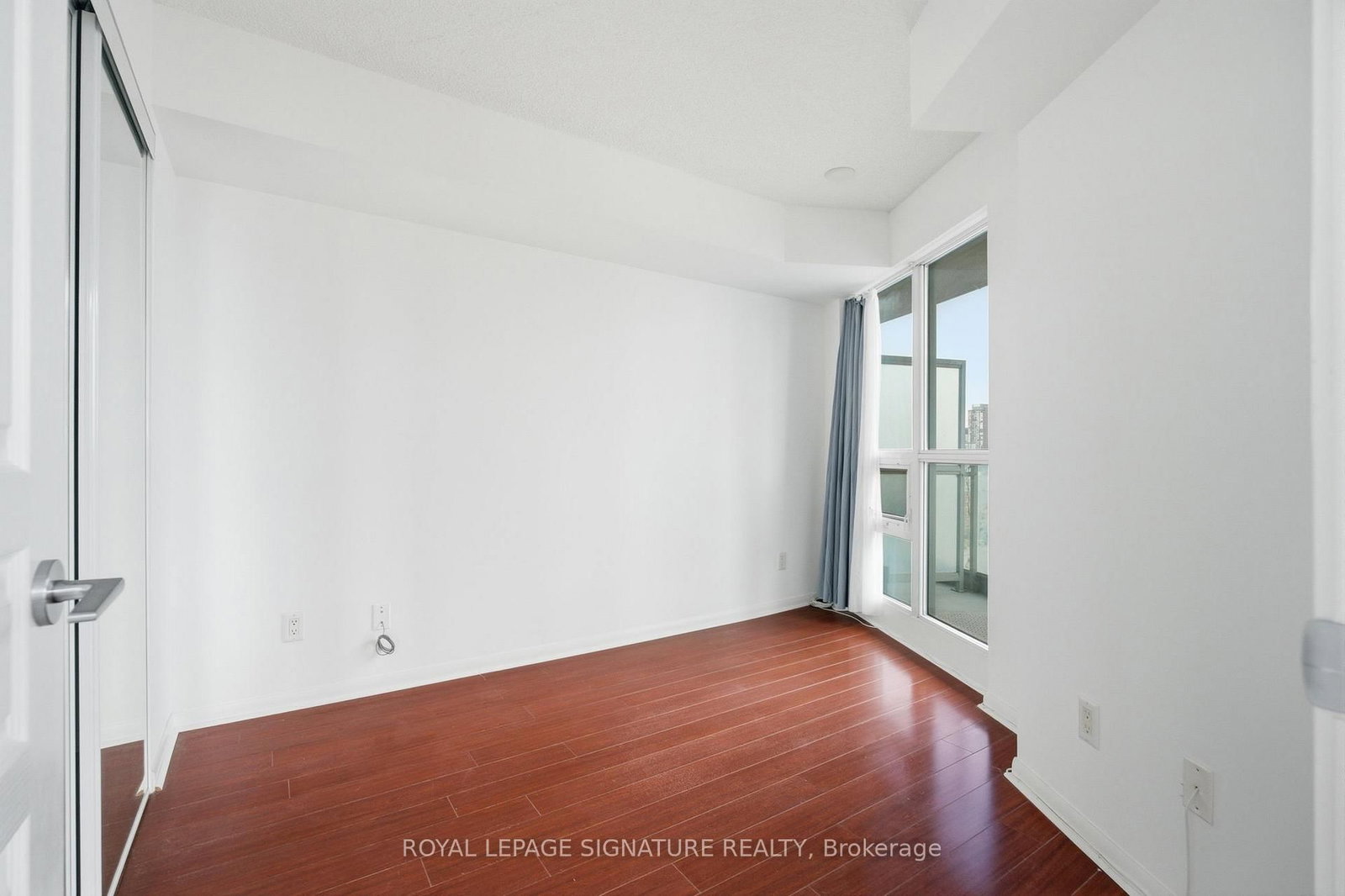 18 Yonge Street • #2011 • Toronto, ON photo 25