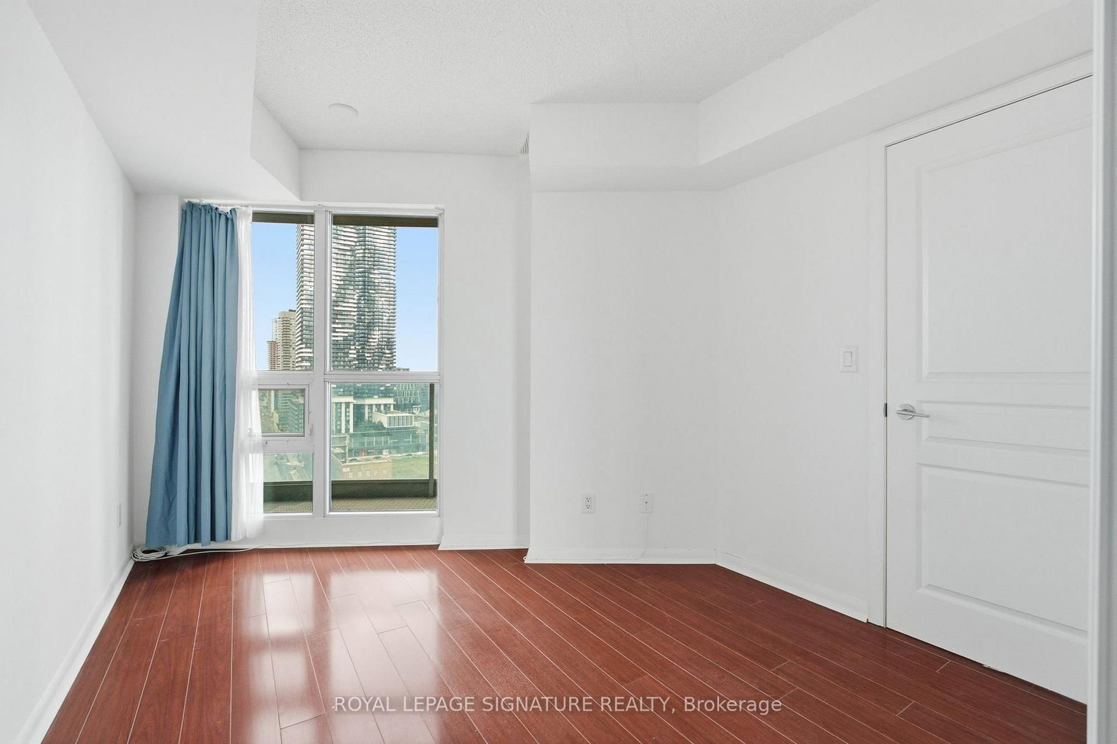 18 Yonge Street • #2011 • Toronto, ON photo 27