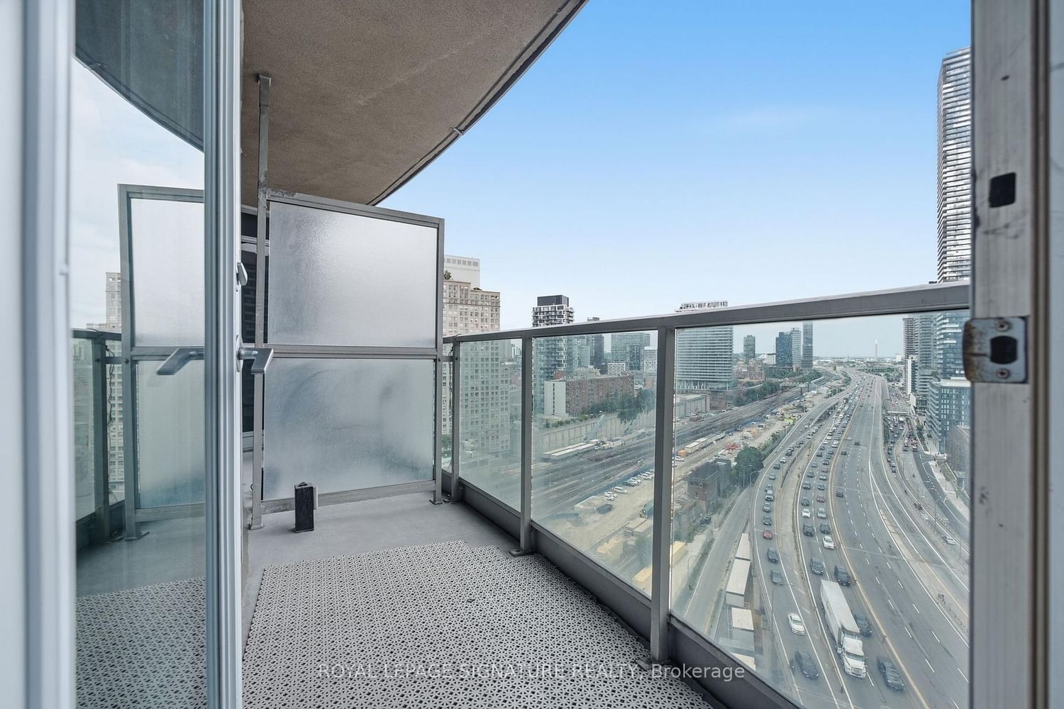 18 Yonge Street • #2011 • Toronto, ON photo 31