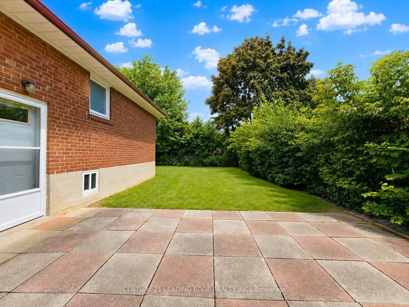 46 Adamede Crescent