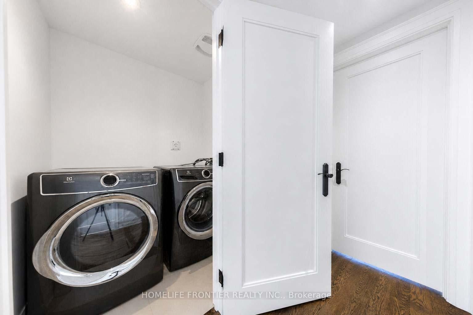 82 Cameron Avenue • Toronto, ON photo 31