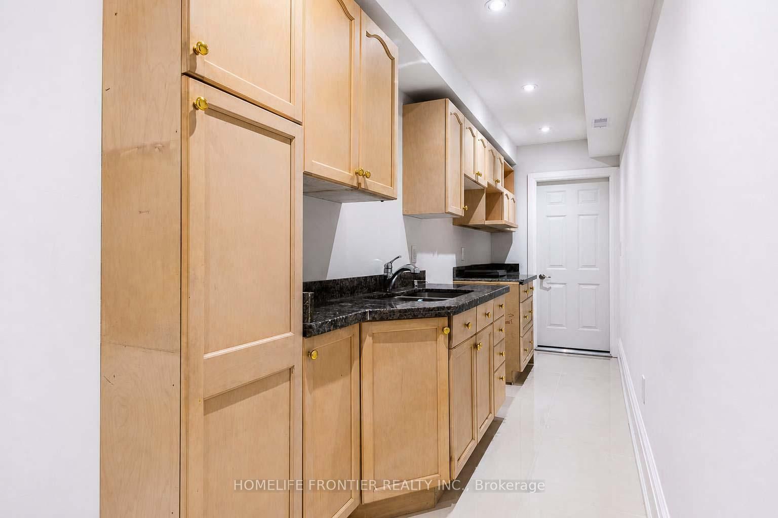 82 Cameron Avenue • Toronto, ON photo 39