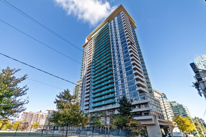 416 - 70 Roehampton Avenue