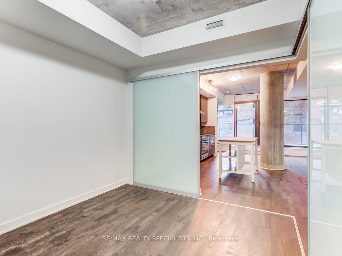 15 Beverley Street • #304 • Toronto, ON photo 10
