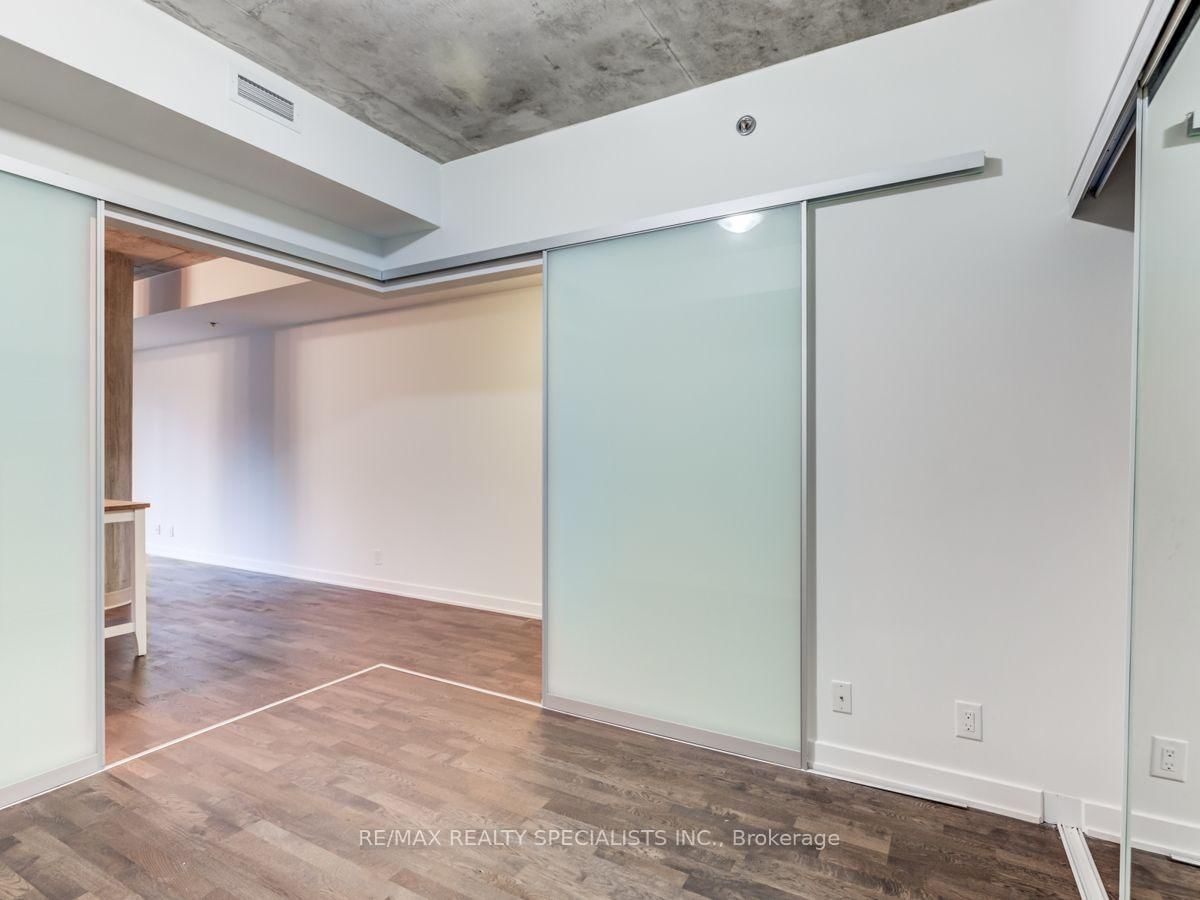 15 Beverley Street • #304 • Toronto, ON photo 11