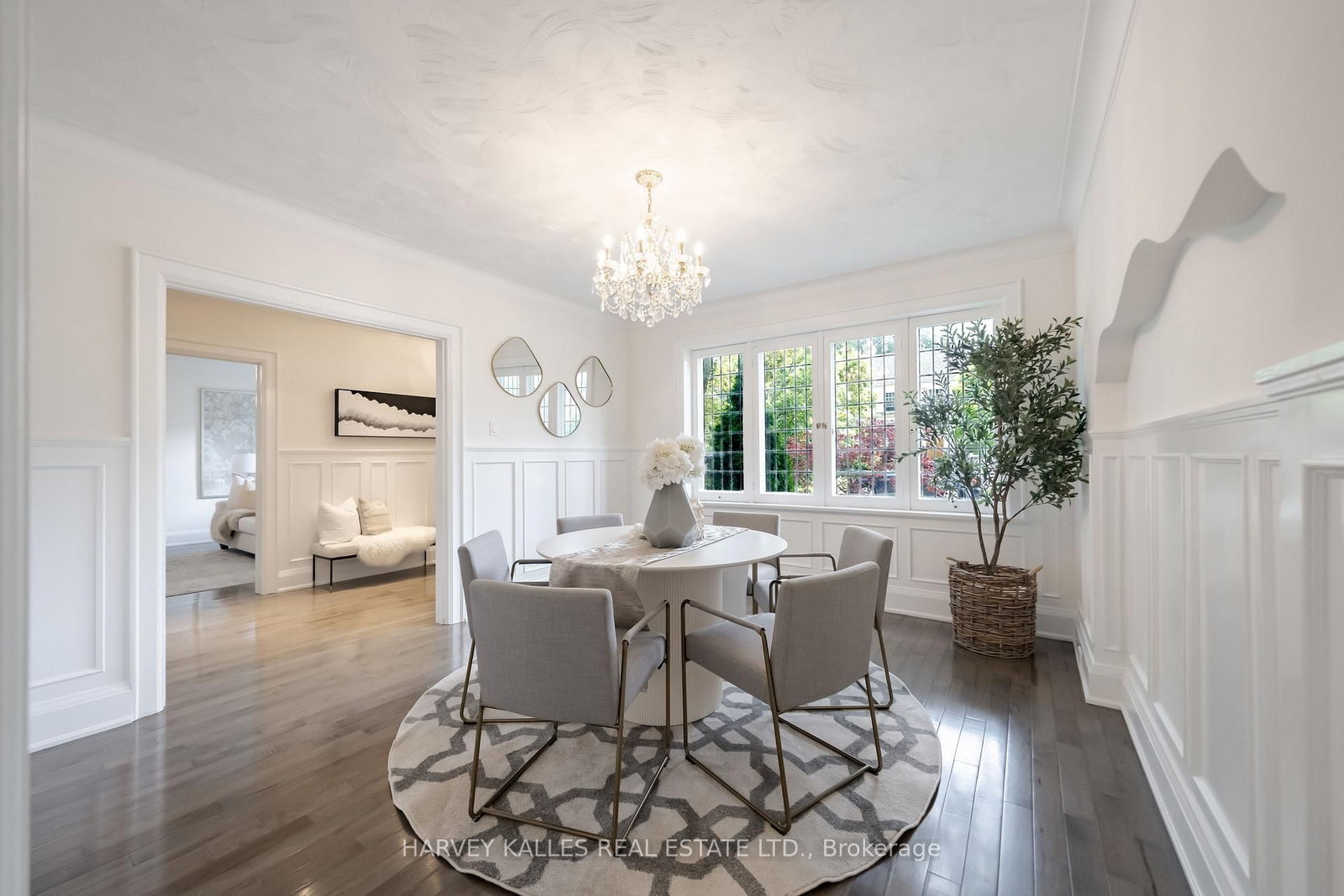 6 Browside Avenue • Toronto, ON photo 22