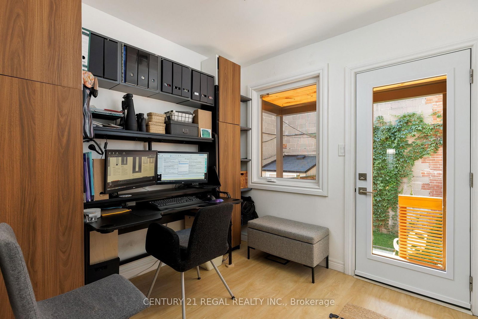 55 Shirley Street • Toronto, ON photo 17
