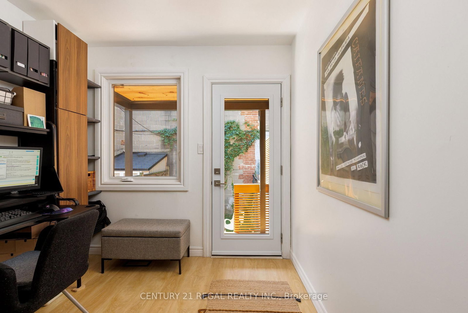 55 Shirley Street • Toronto, ON photo 18
