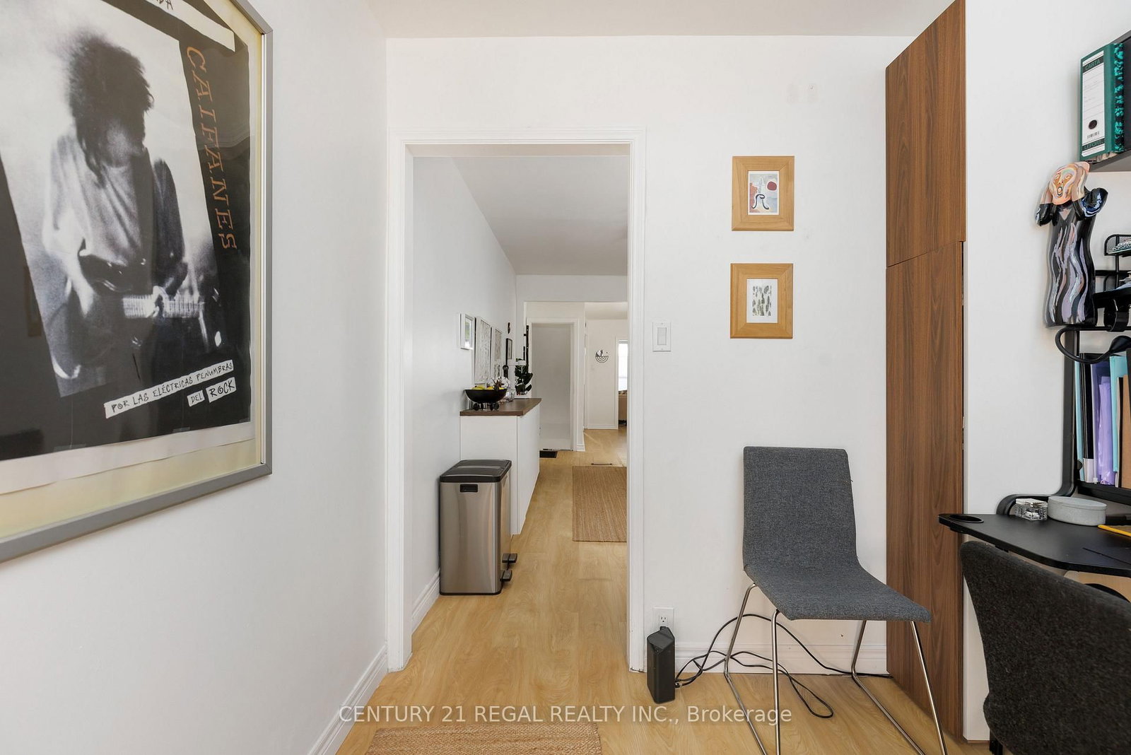 55 Shirley Street • Toronto, ON photo 24