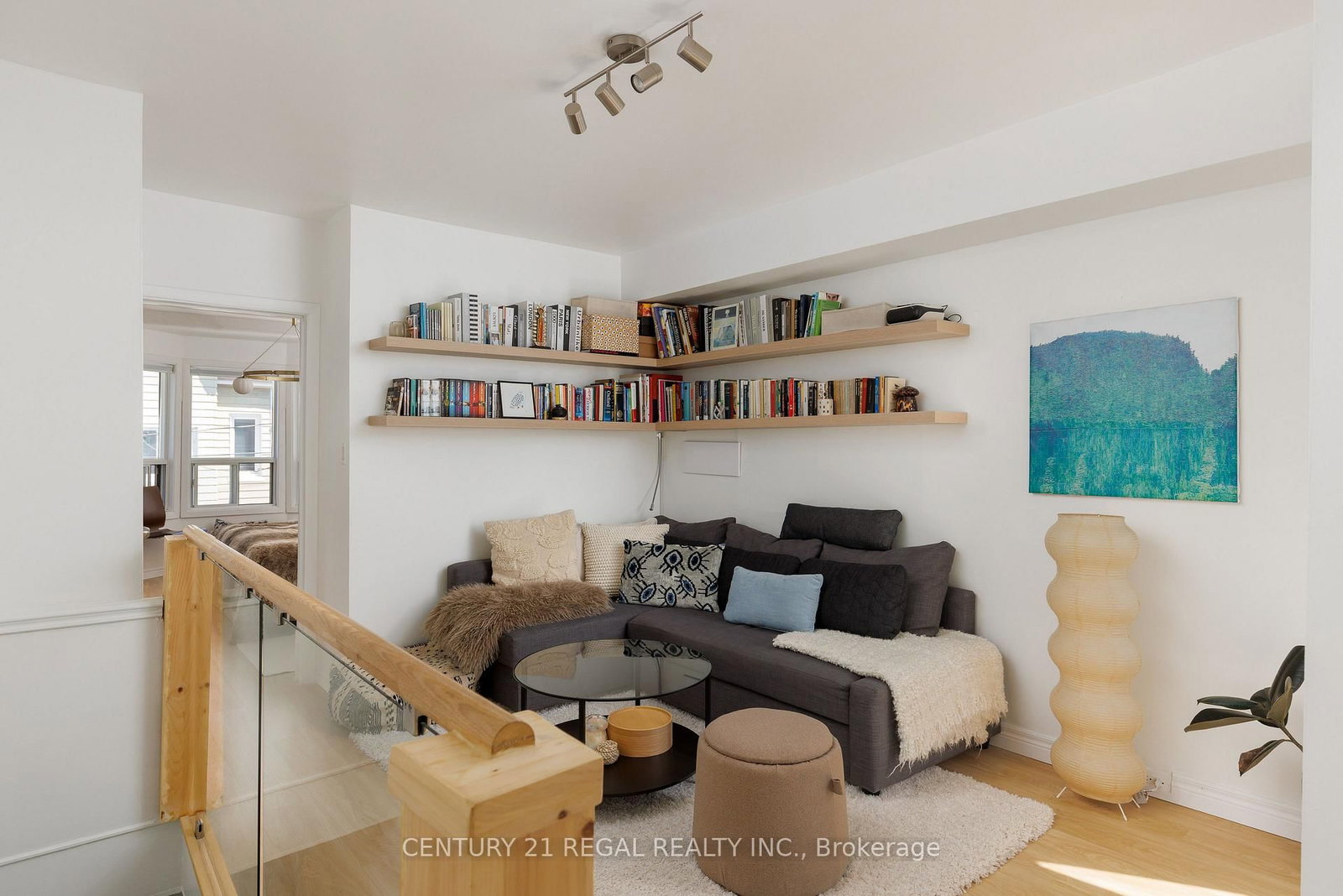 55 Shirley Street • Toronto, ON photo 26