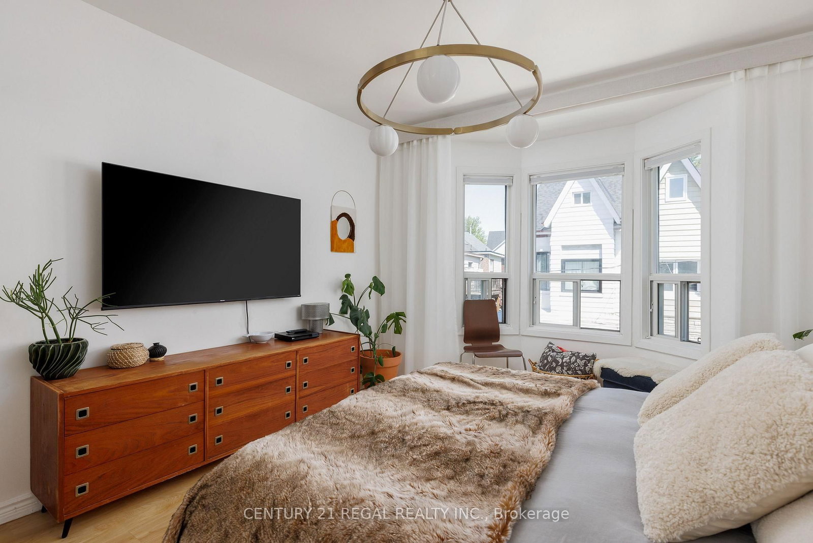 55 Shirley Street • Toronto, ON photo 28