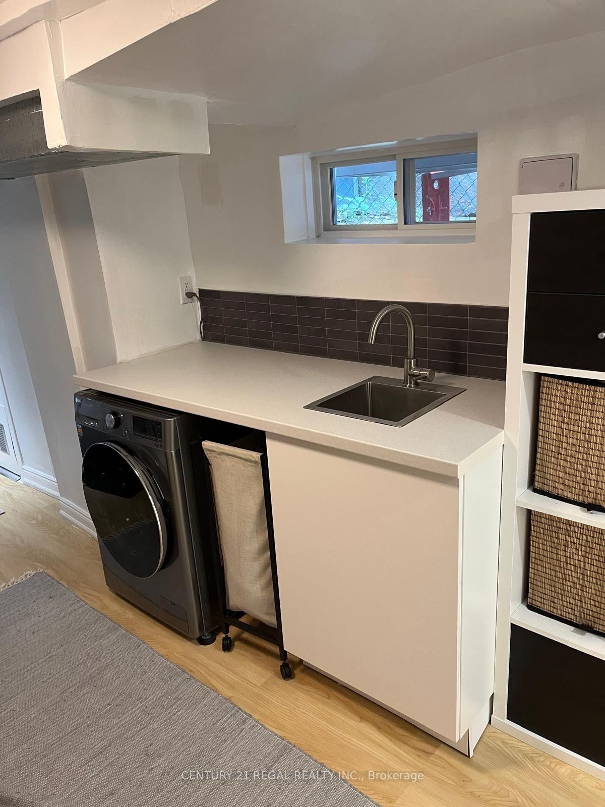 55 Shirley Street • Toronto, ON photo 47