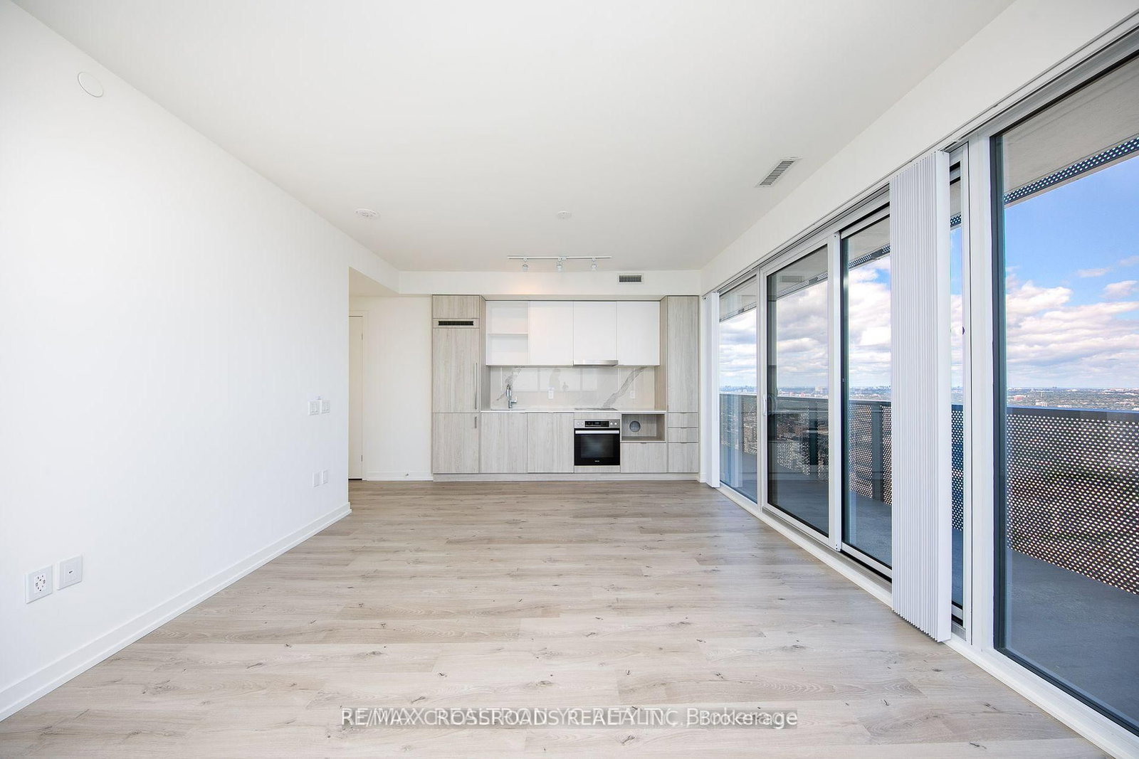 138 Downes Street • #5306 • Toronto, ON photo 10