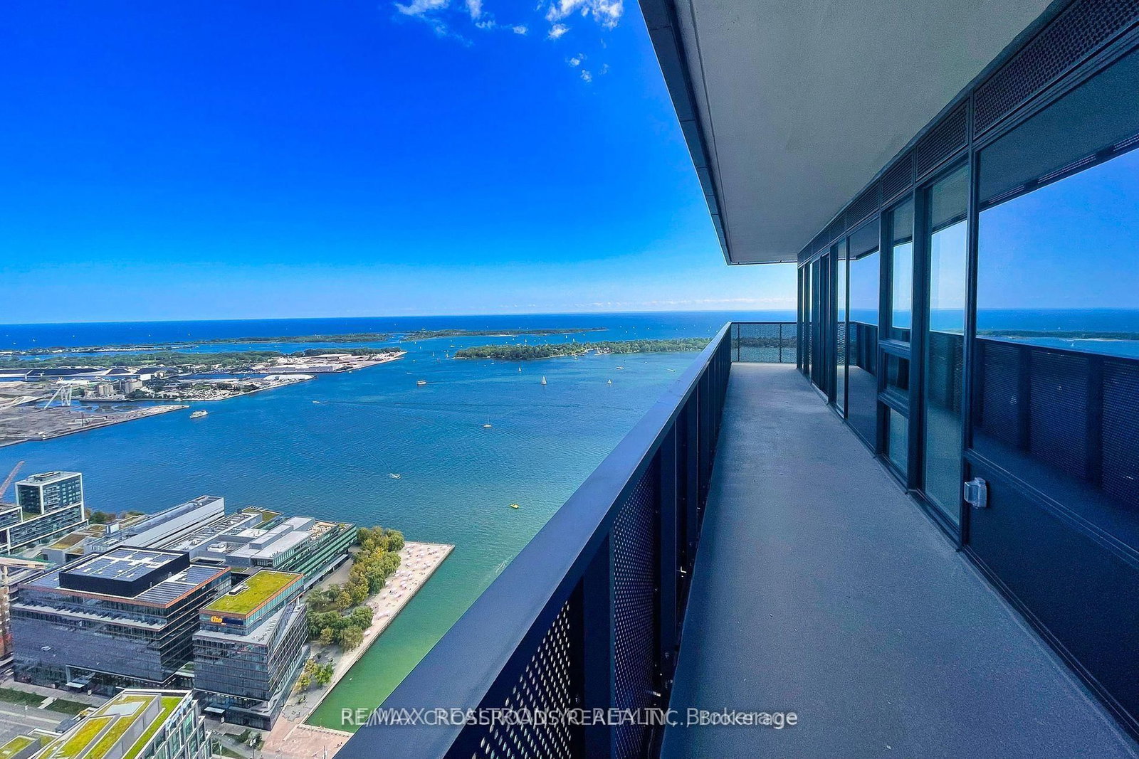 138 Downes Street • #5306 • Toronto, ON photo 15
