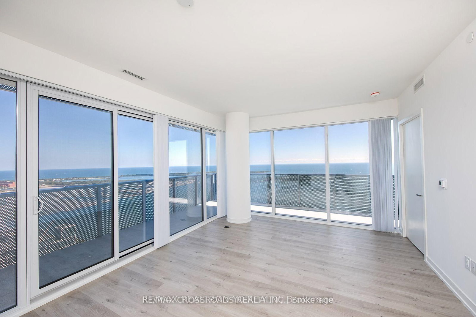 138 Downes Street • #5306 • Toronto, ON photo 17