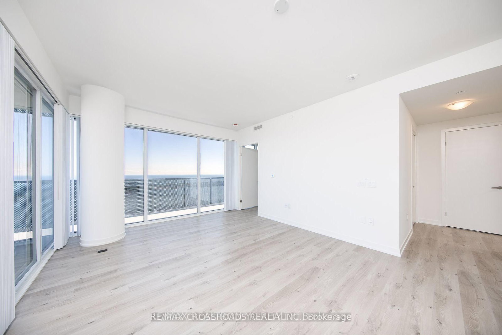 138 Downes Street • #5306 • Toronto, ON photo 8