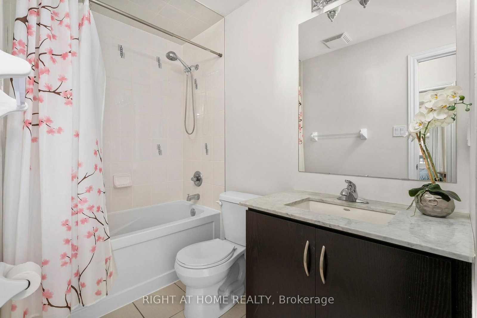 27 Coneflower Crescent • #31 • Toronto, ON photo 29