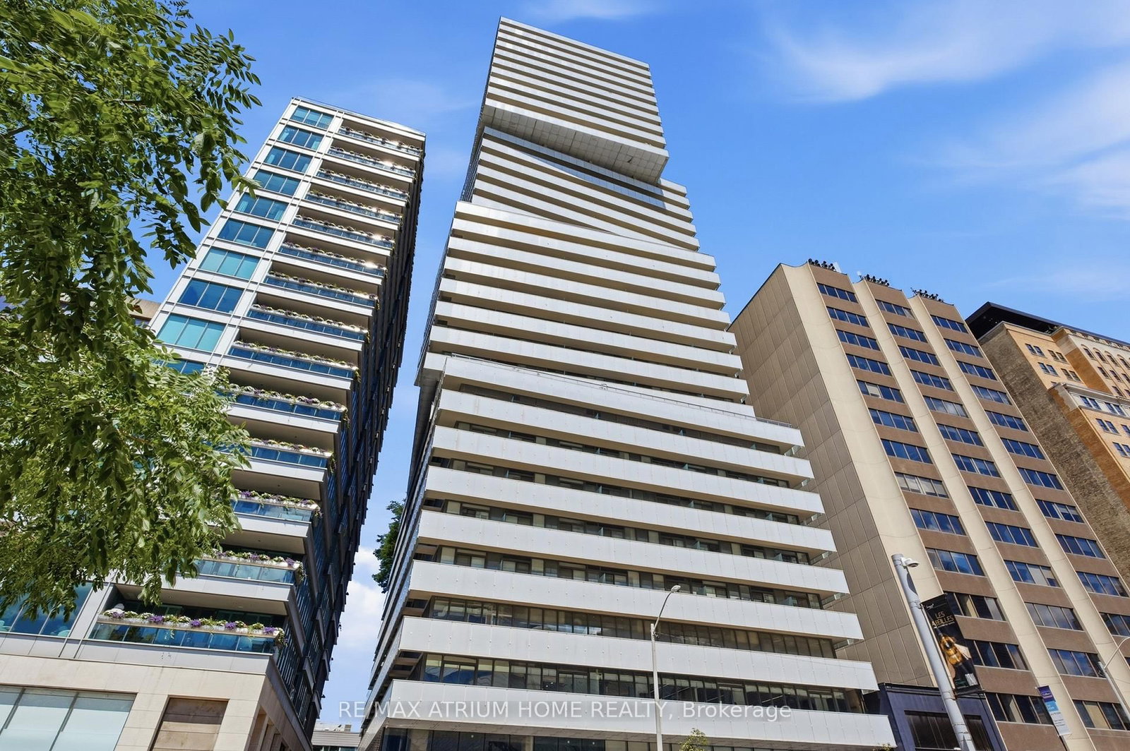 200 Bloor Street W • #3103 • Toronto, ON photo 3