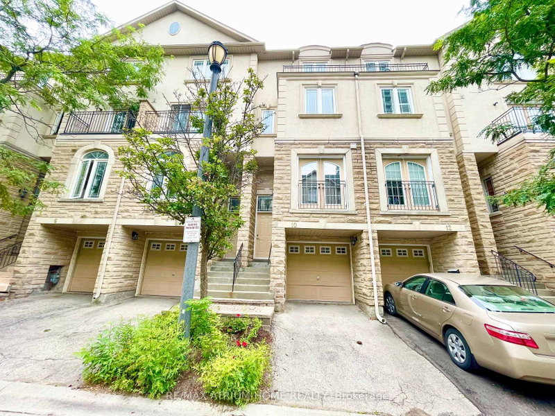 10 William Poole Way