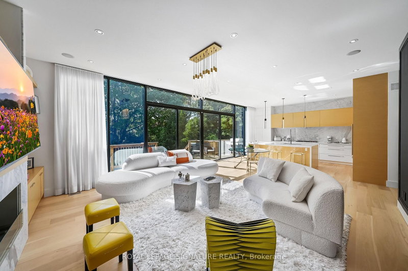 17 Nesbitt Dr photo 4