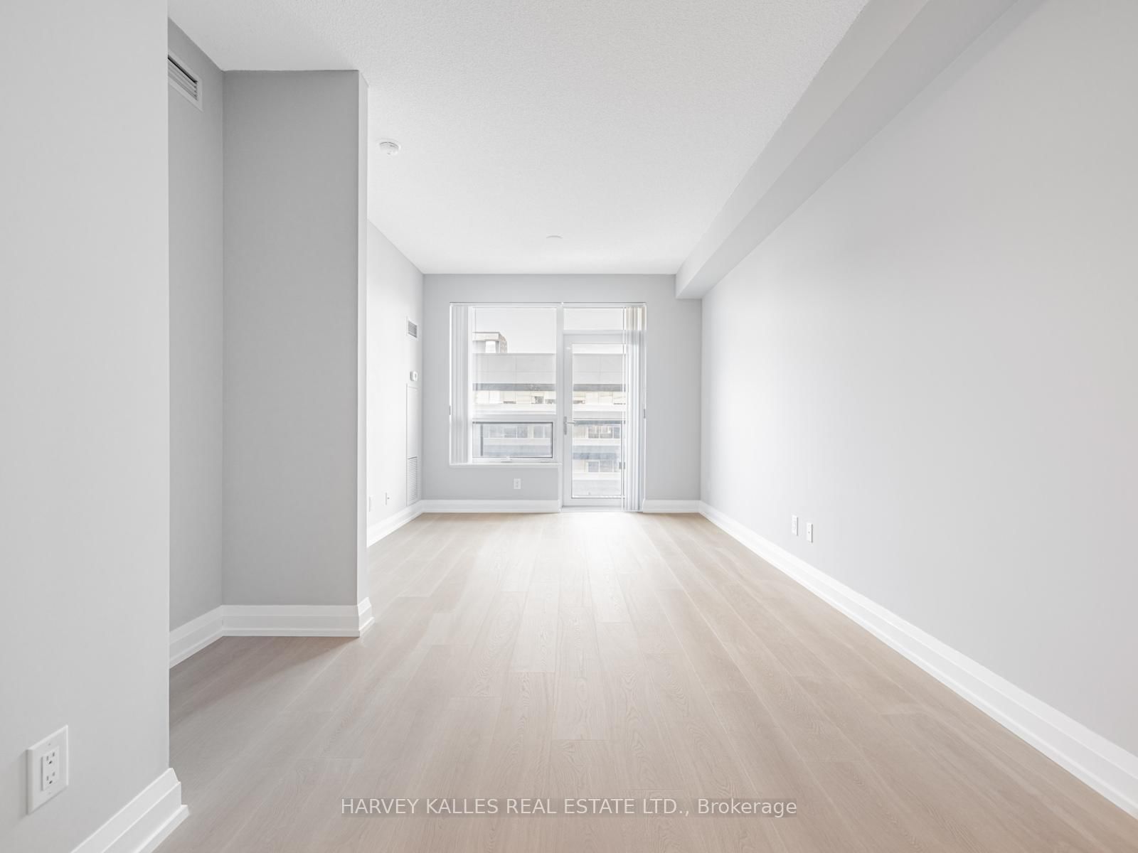 5 Sheppard Avenue E • #2121 • Toronto, ON photo 11