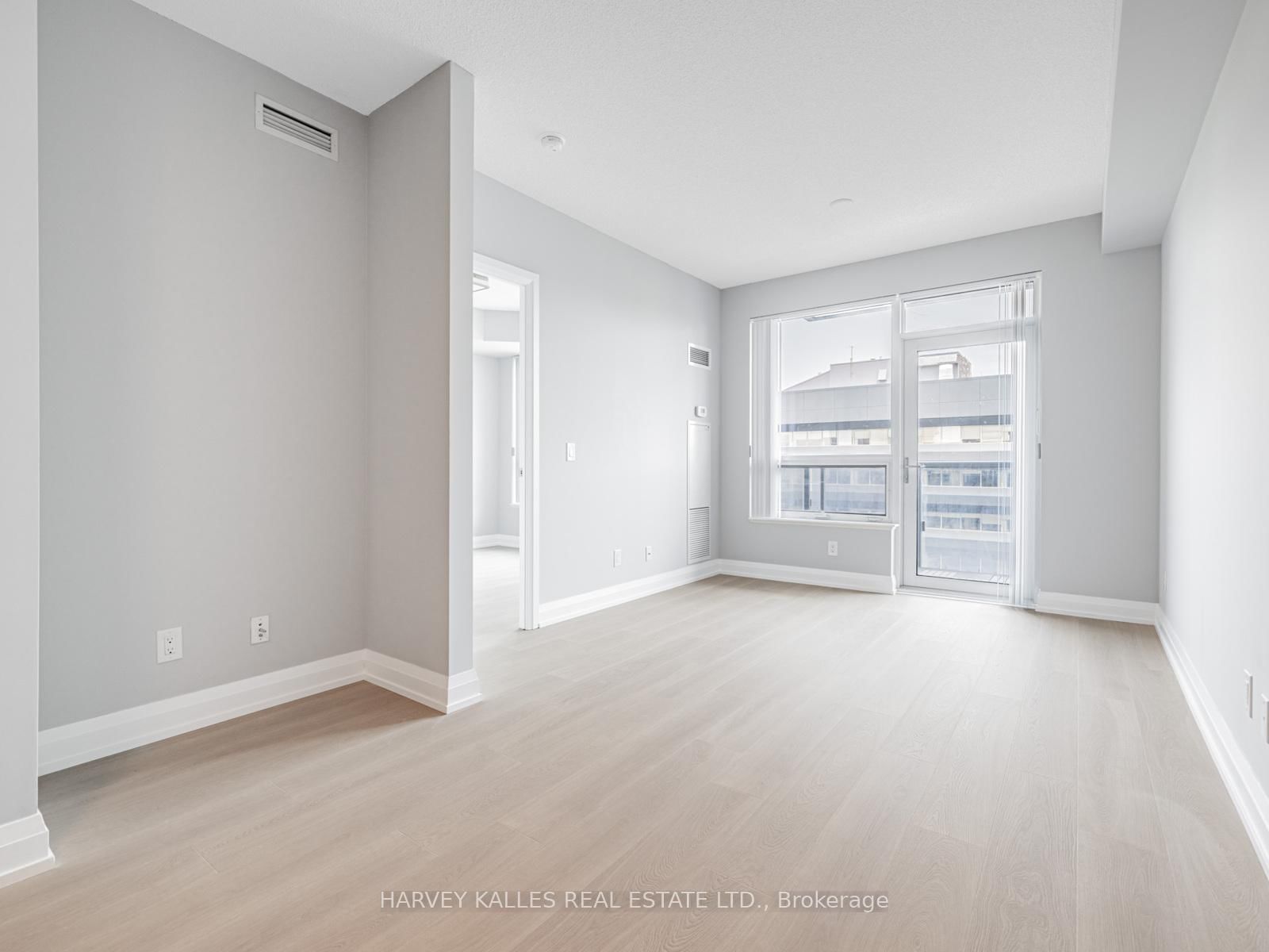 5 Sheppard Avenue E • #2121 • Toronto, ON photo 12