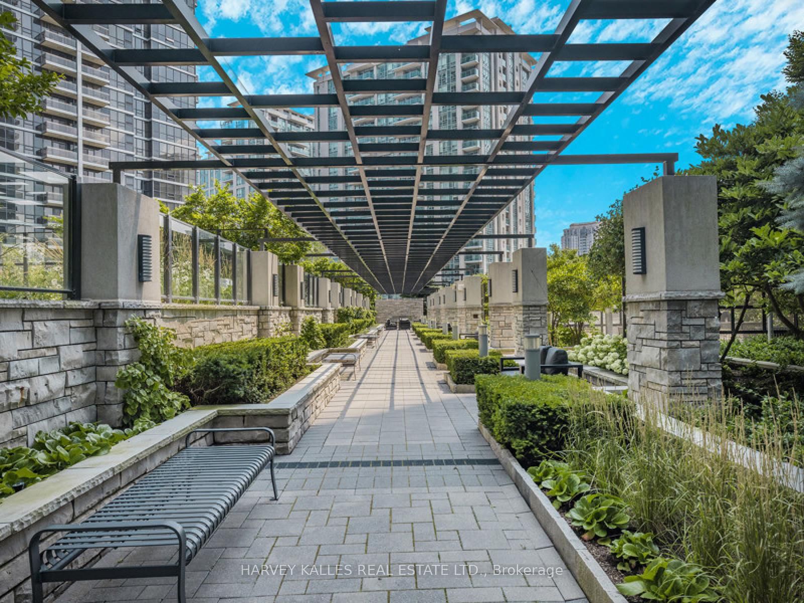 5 Sheppard Avenue E • #2121 • Toronto, ON photo 31