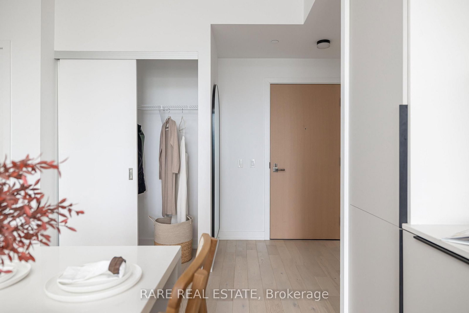 200 Sudbury Street • #907 • Toronto, ON photo 3