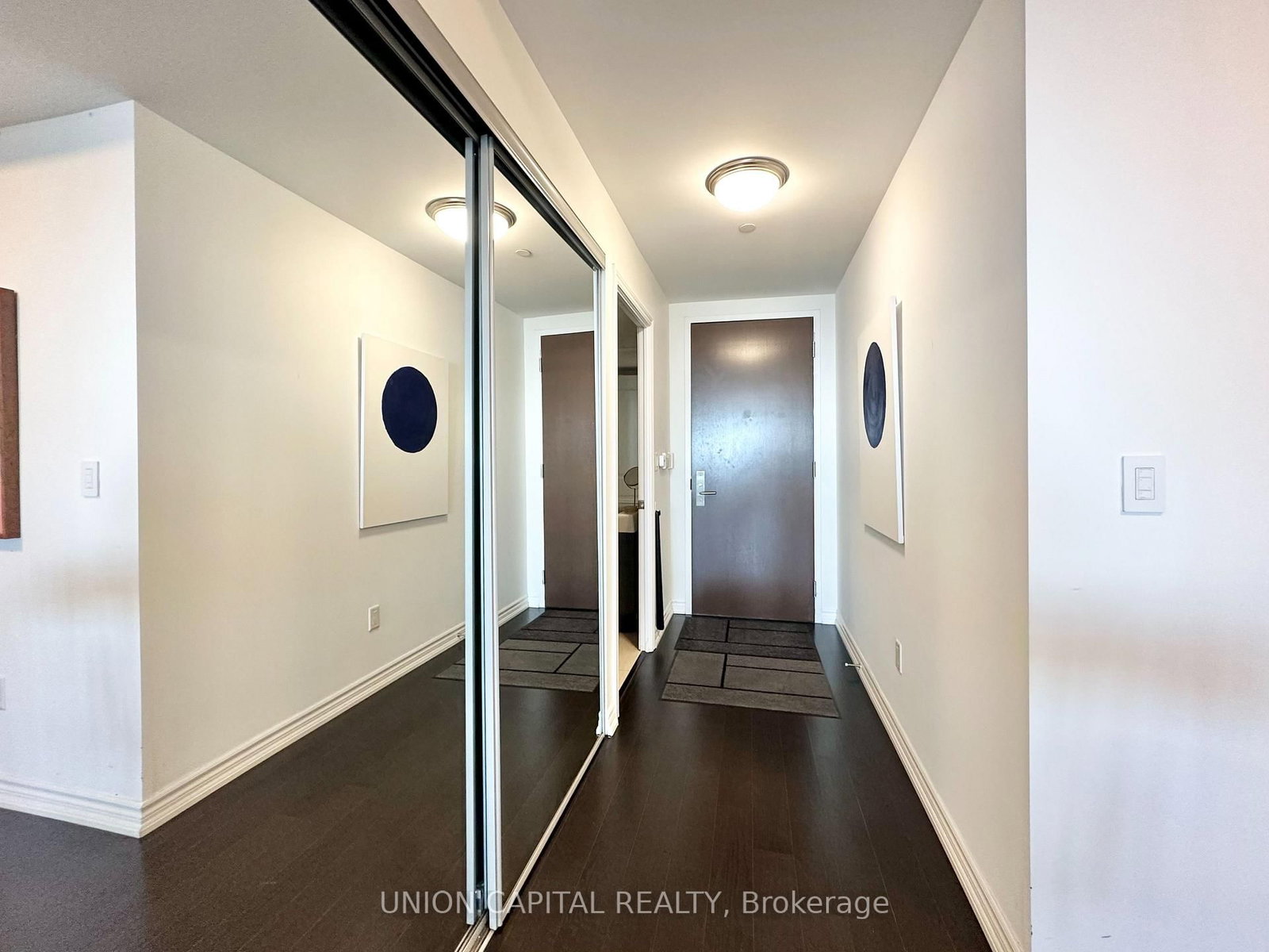 386 Yonge Street • #4903 • Toronto, ON photo 10