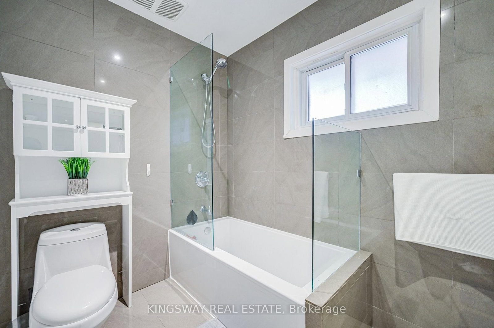 20 Wigmore Drive • Toronto, ON photo 23