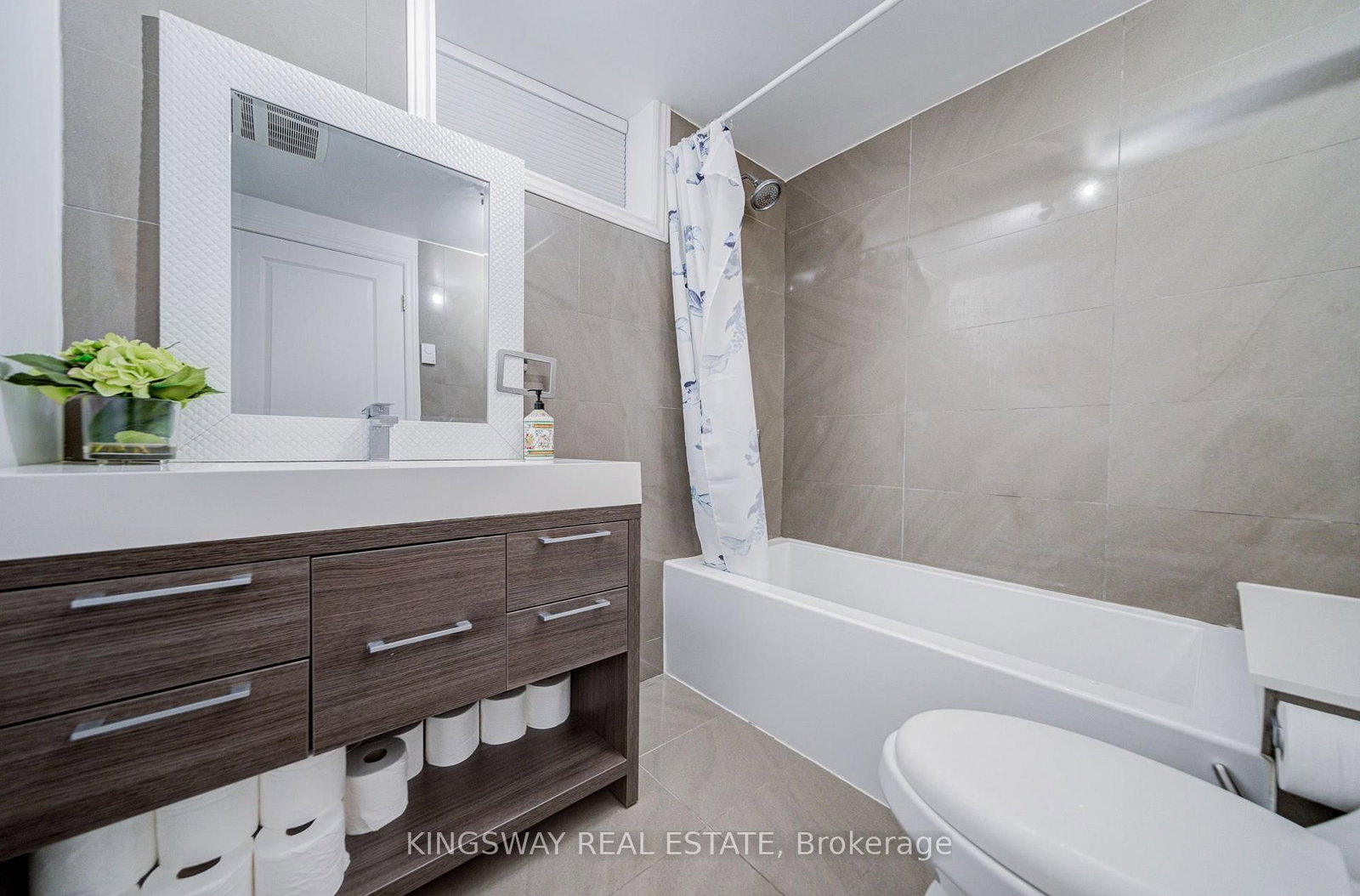 20 Wigmore Drive • Toronto, ON photo 40