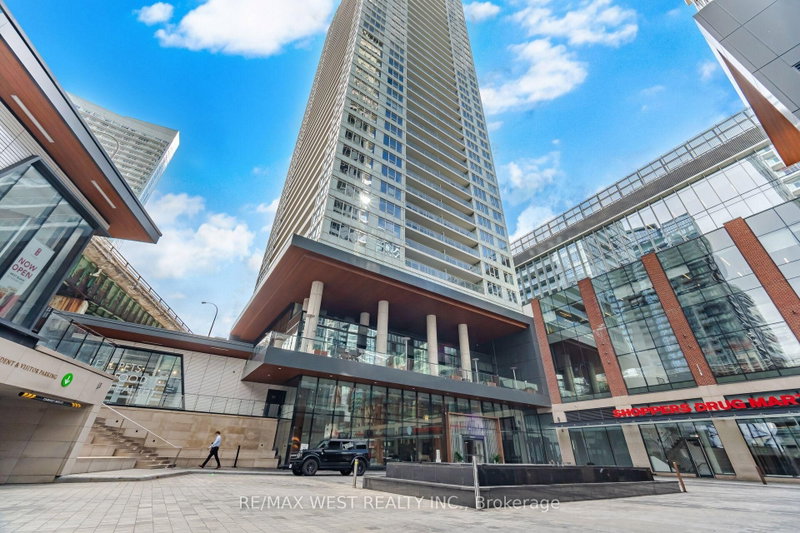 1602 - 17 Bathurst Street