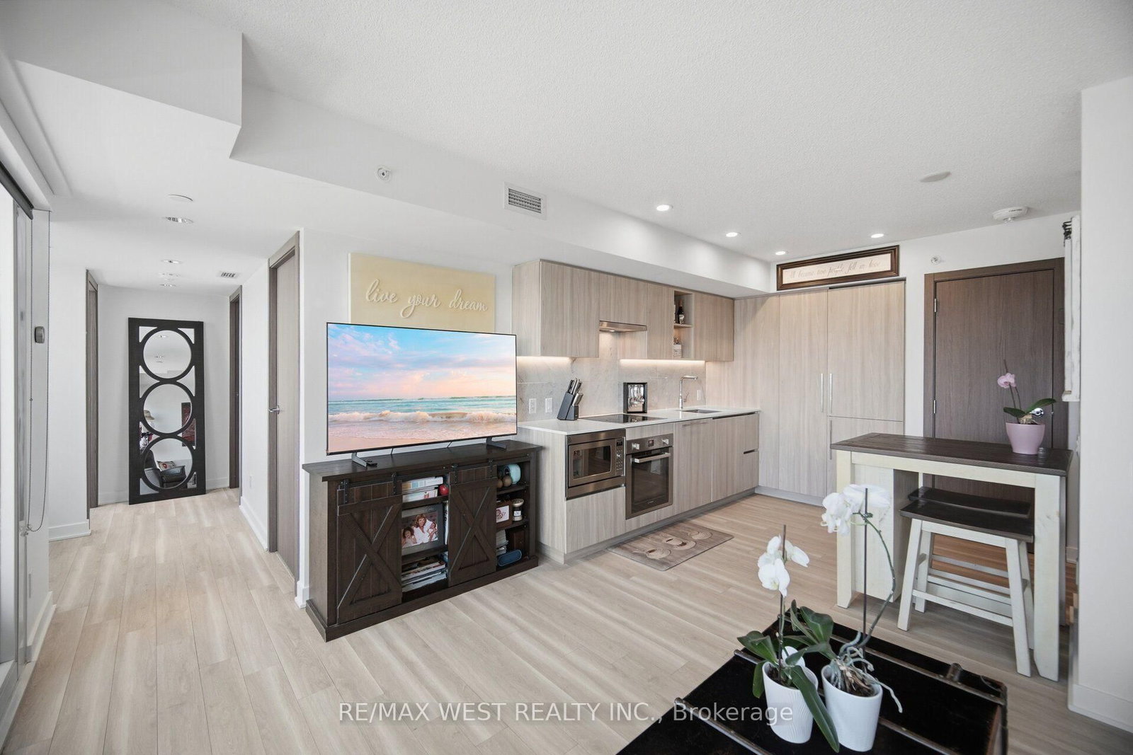17 Bathurst Street • #1602 • Toronto, ON photo 13
