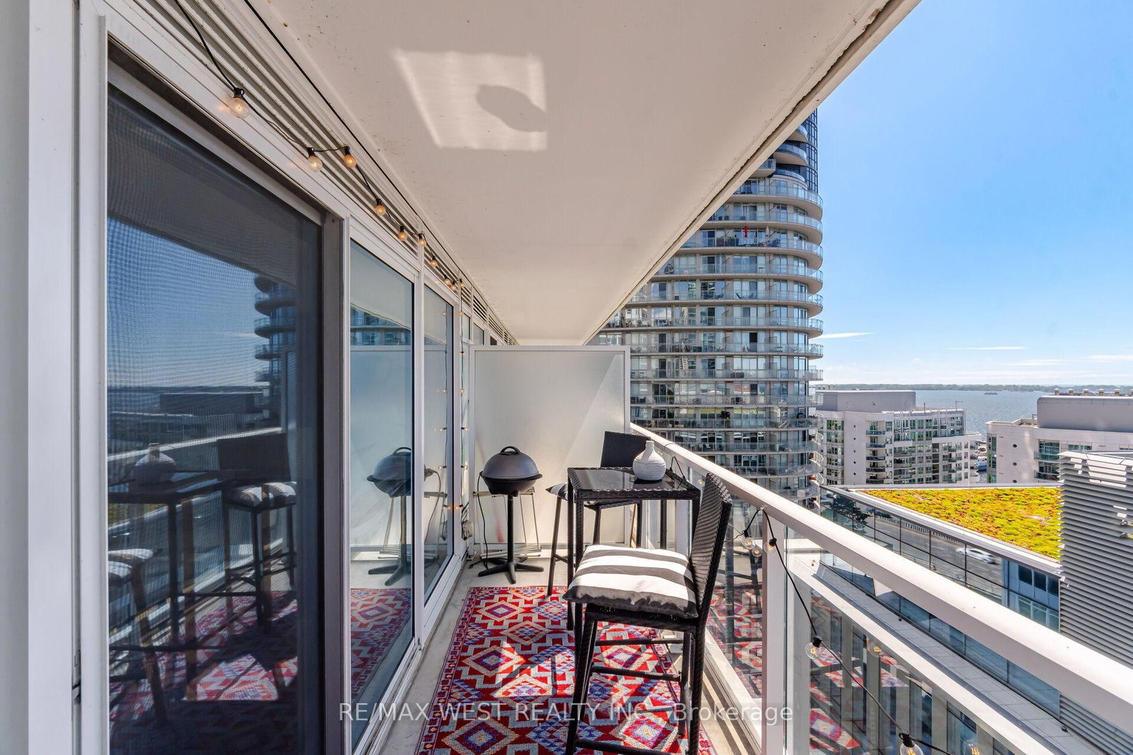 17 Bathurst Street • #1602 • Toronto, ON photo 28