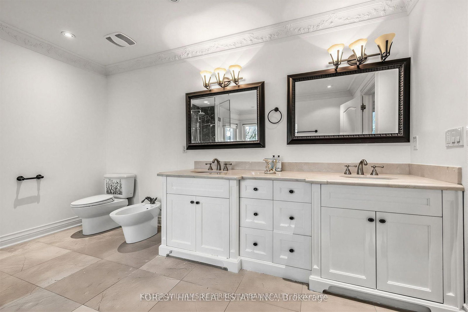 131 Estelle Avenue • Toronto, ON photo 28