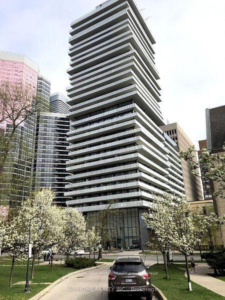 302 - 57 St Joseph Street