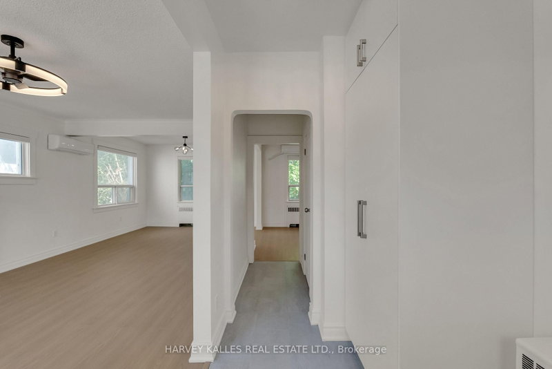 106 Florence Avenue