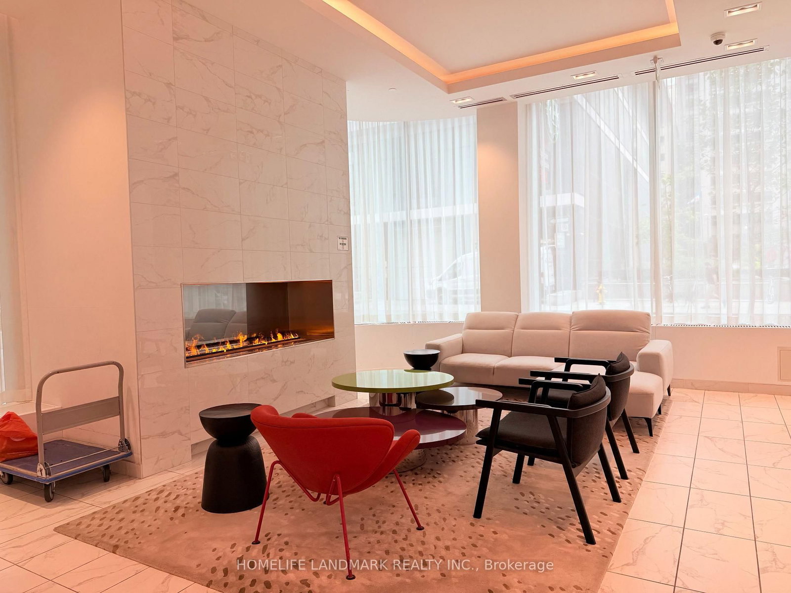 238 Simcoe Street • #2603 • Toronto, ON photo 2
