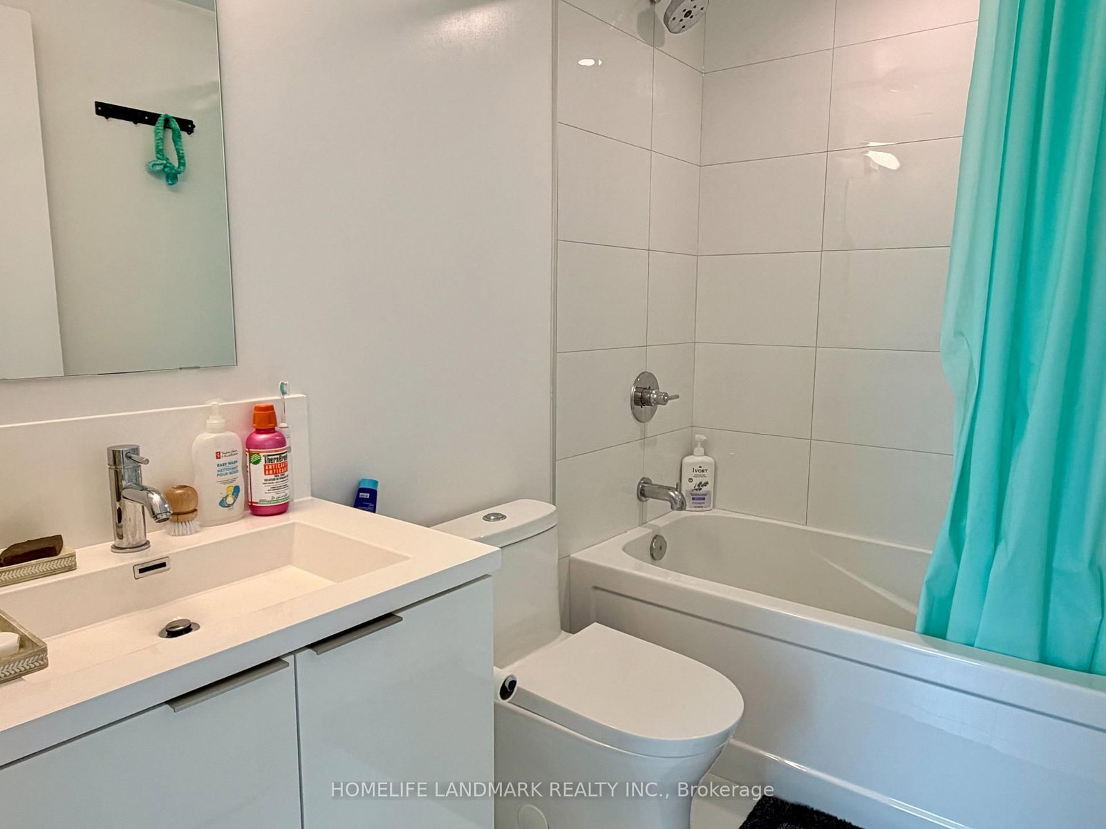 238 Simcoe Street • #2603 • Toronto, ON photo 9