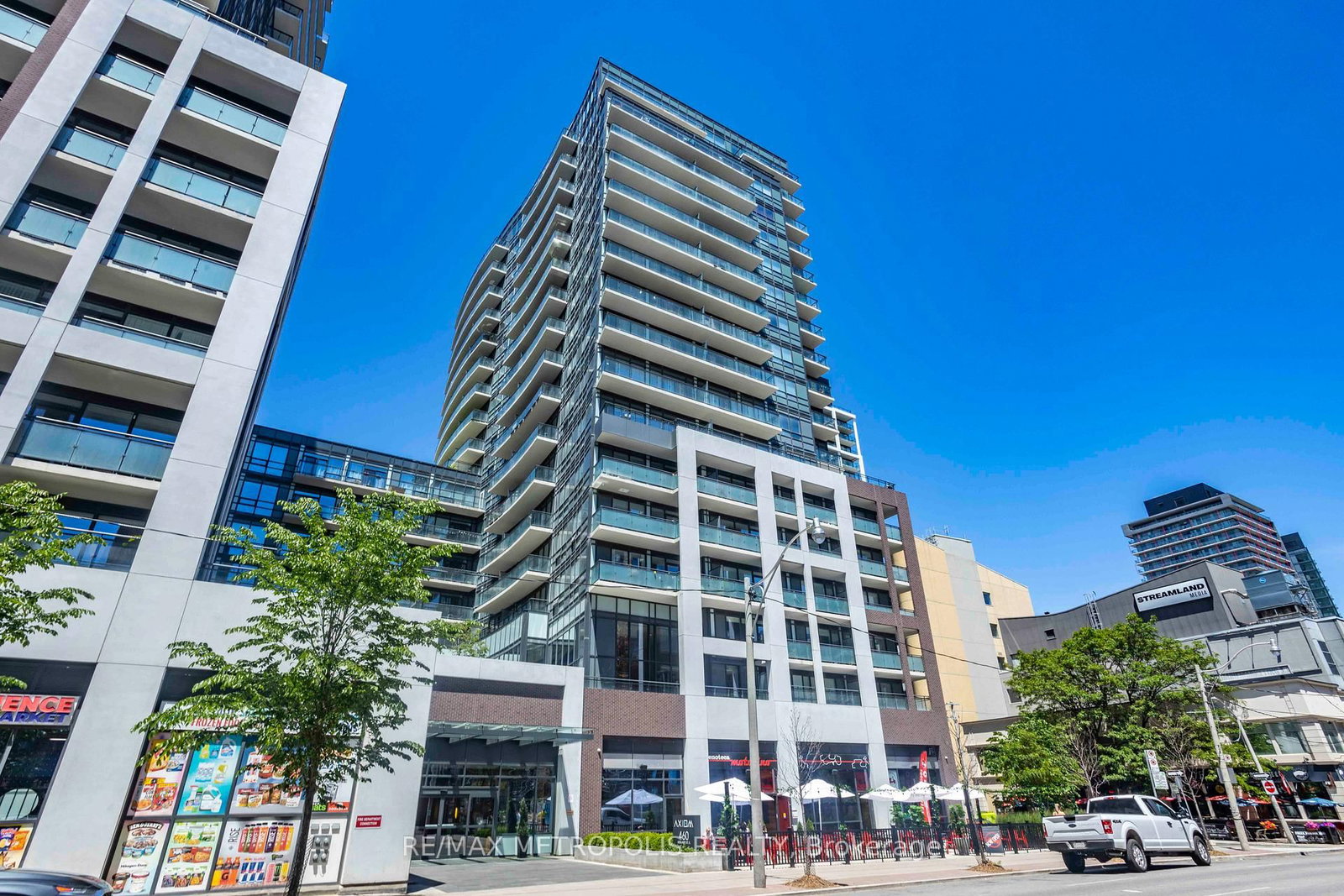Condo for lease at 520-460 Adelaide Street, Toronto, Ontario, M5A 0E7 - Moss Park - MLS: C13697106