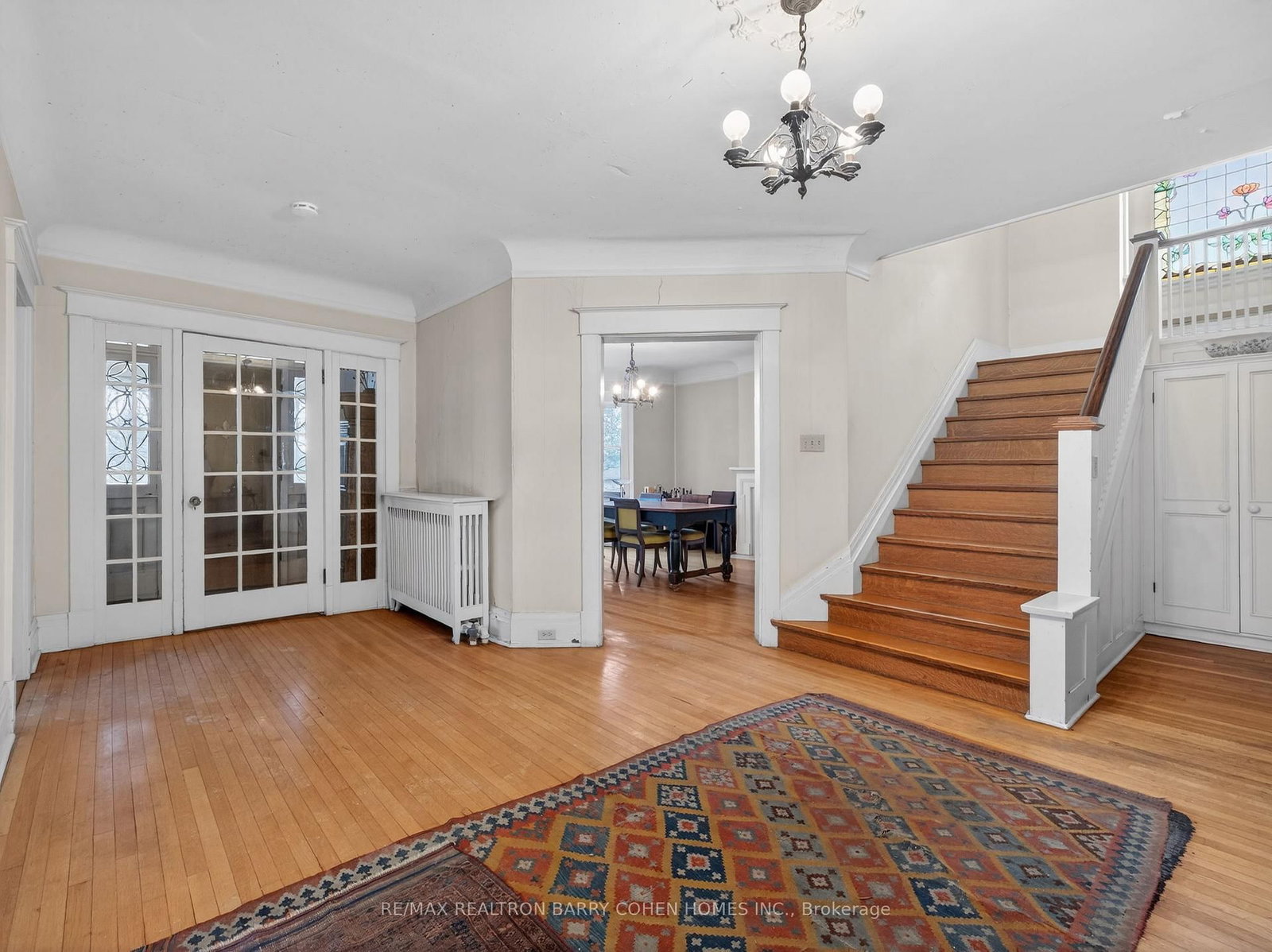 27 Old Yonge Street • Toronto, ON photo 13