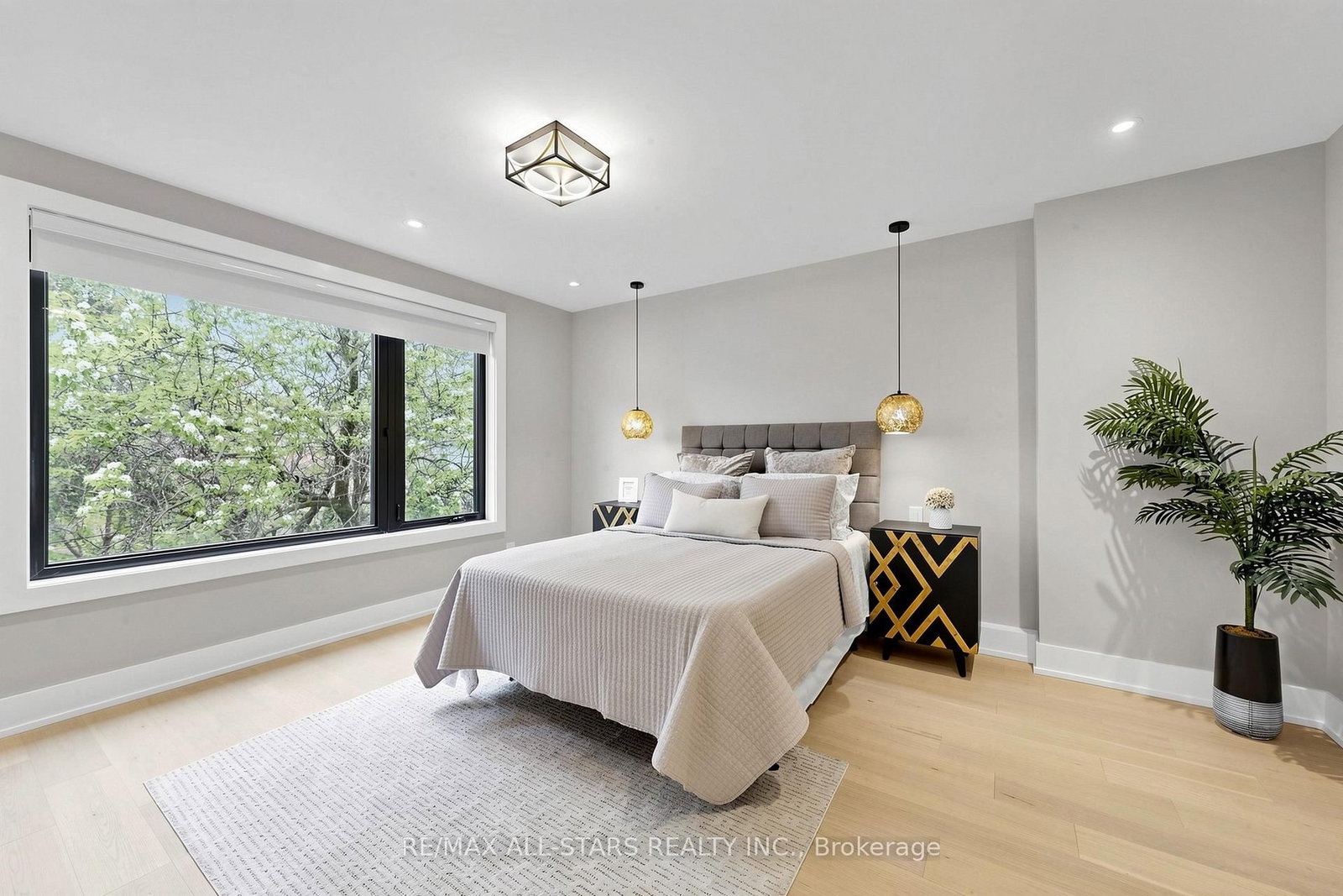 127 Banff Road • Toronto, ON photo 23