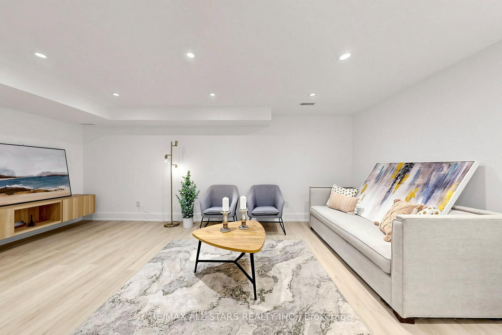 127 Banff Road • Toronto, ON photo 36