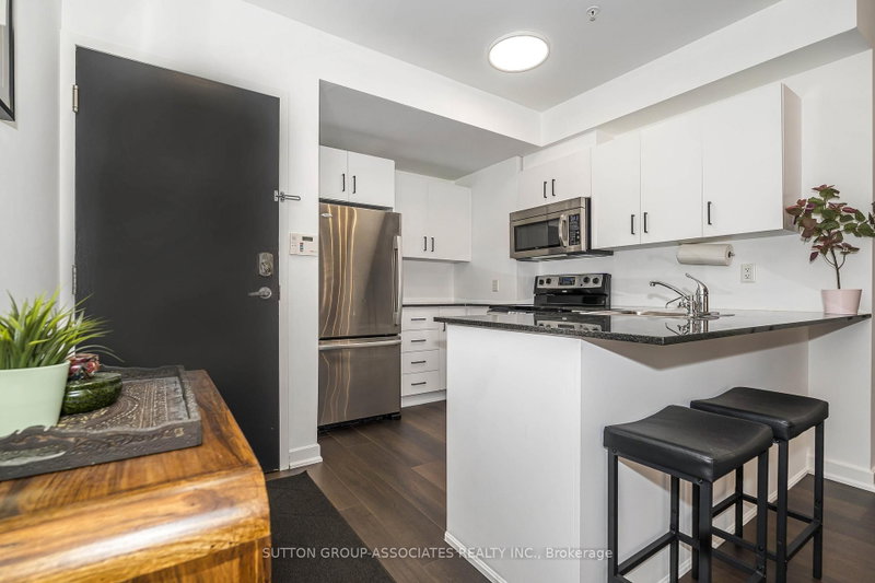 PH7 - 539 Jarvis Street
