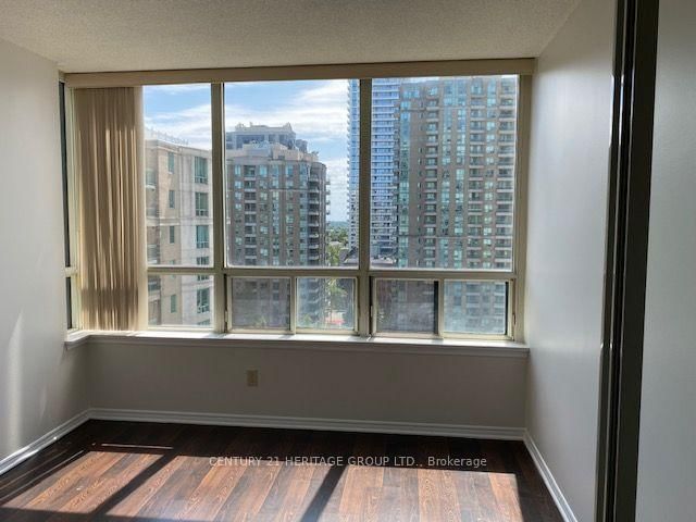 7 Bishop Avenue • #1204 • Toronto, ON photo 13