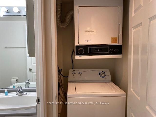 7 Bishop Avenue • #1204 • Toronto, ON photo 18