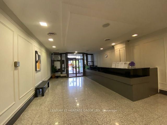 1204 - 7 Bishop Avenue