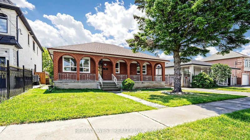 139 Ranee Avenue