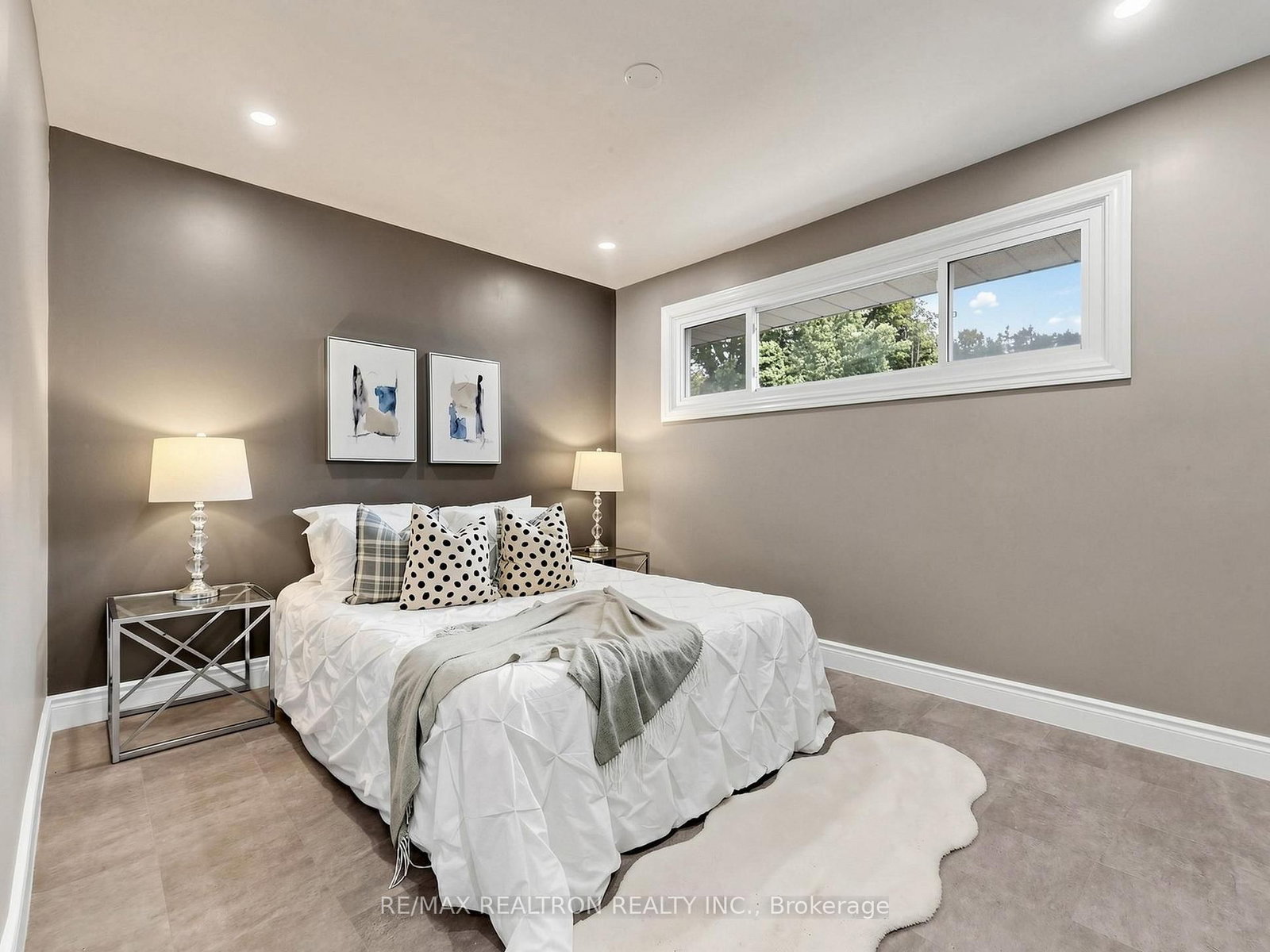 56 Ternhill Crescent • Toronto, ON photo 17