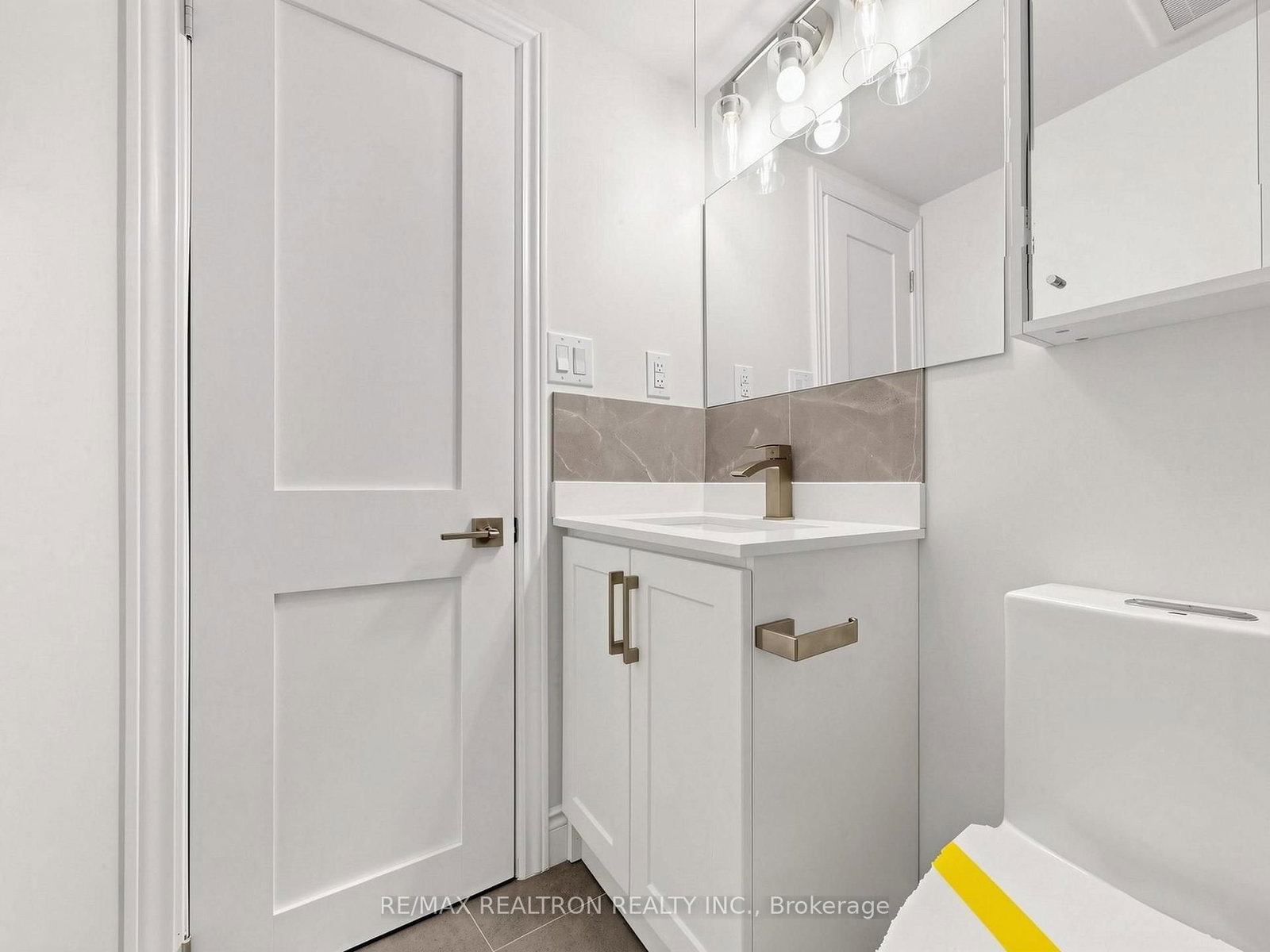 56 Ternhill Crescent • Toronto, ON photo 40